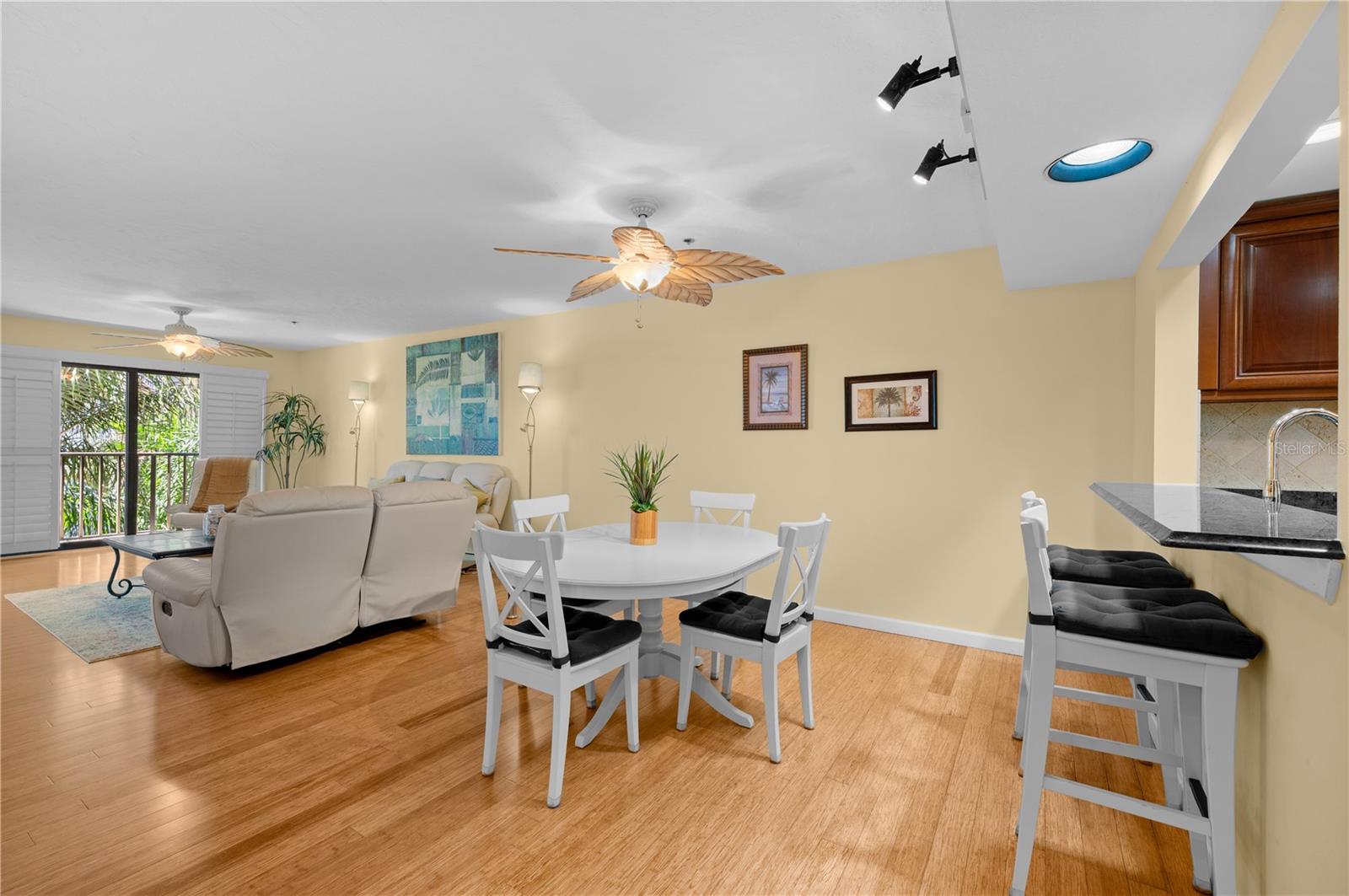 7303 JESSIE HARBOR DR #7303 — photo 8