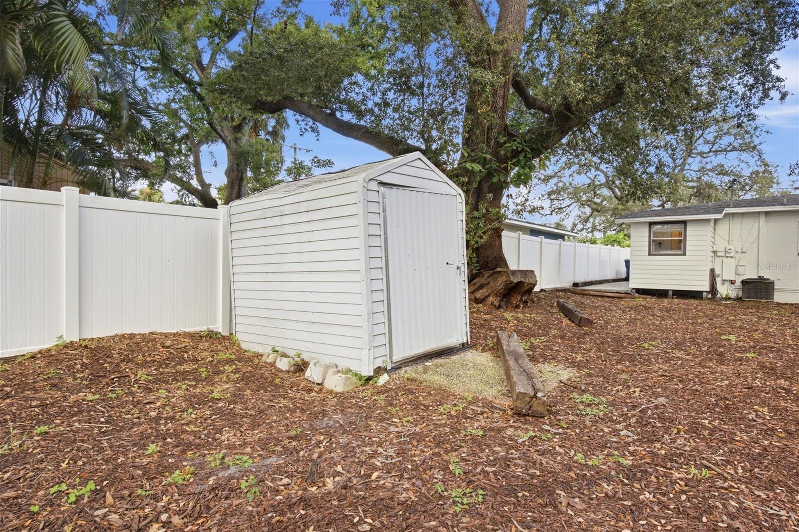 3916 W NORTH A ST — photo 25