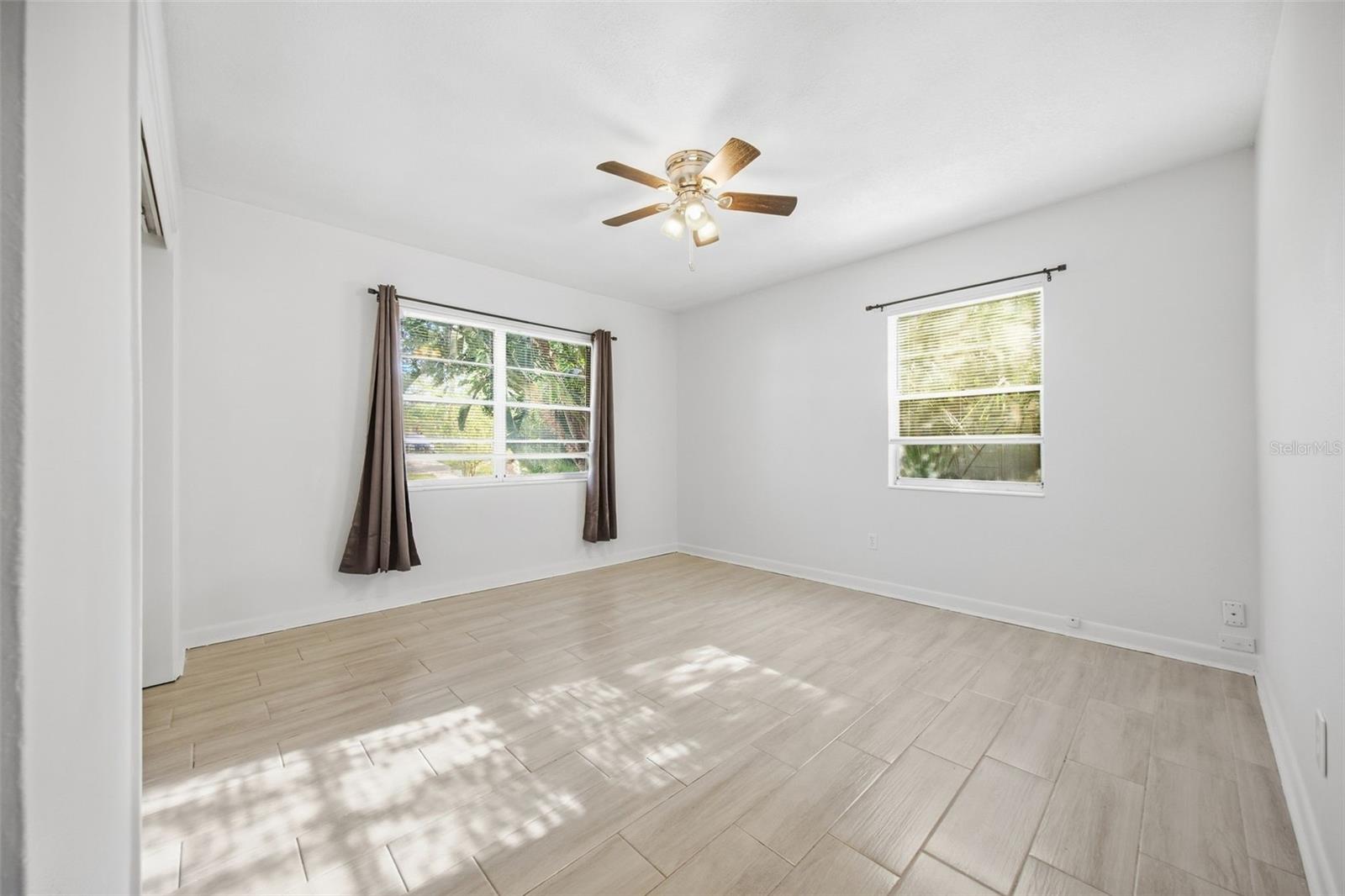 3916 W NORTH A ST — photo 16