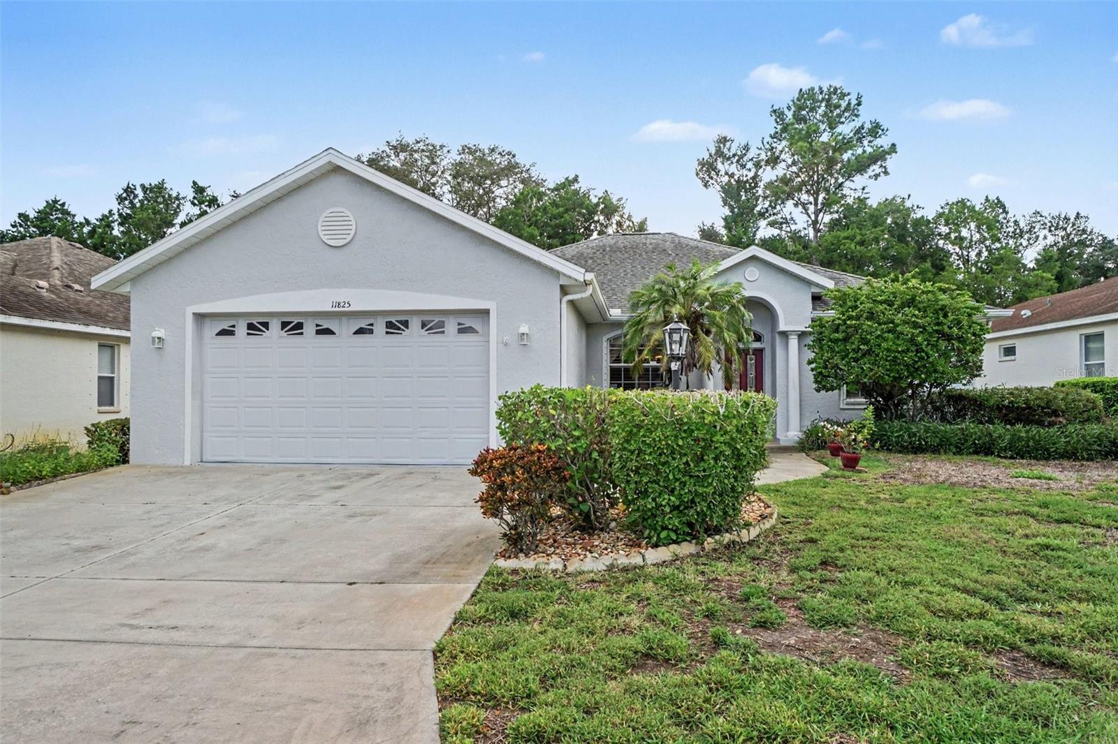 11825 HOLLYHOCK DR — photo 2