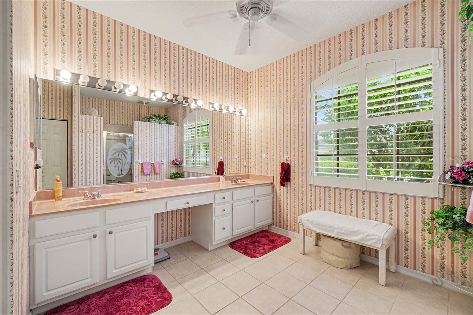 11825 HOLLYHOCK DR — photo 15