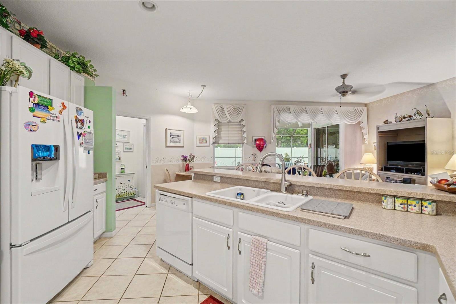 11825 HOLLYHOCK DR — photo 13