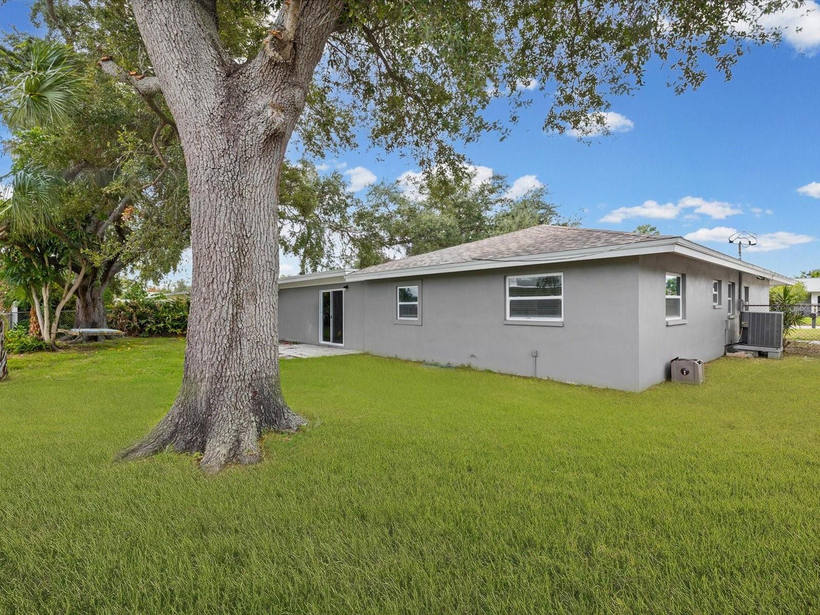 9633 PORTSIDE DR — photo 35
