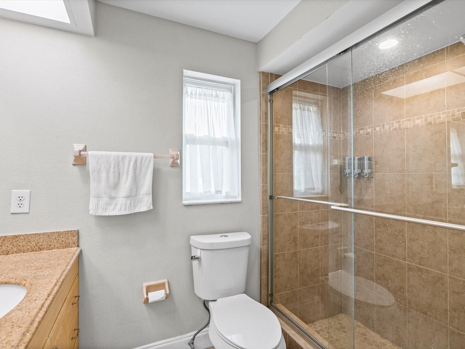 9633 PORTSIDE DR — photo 10