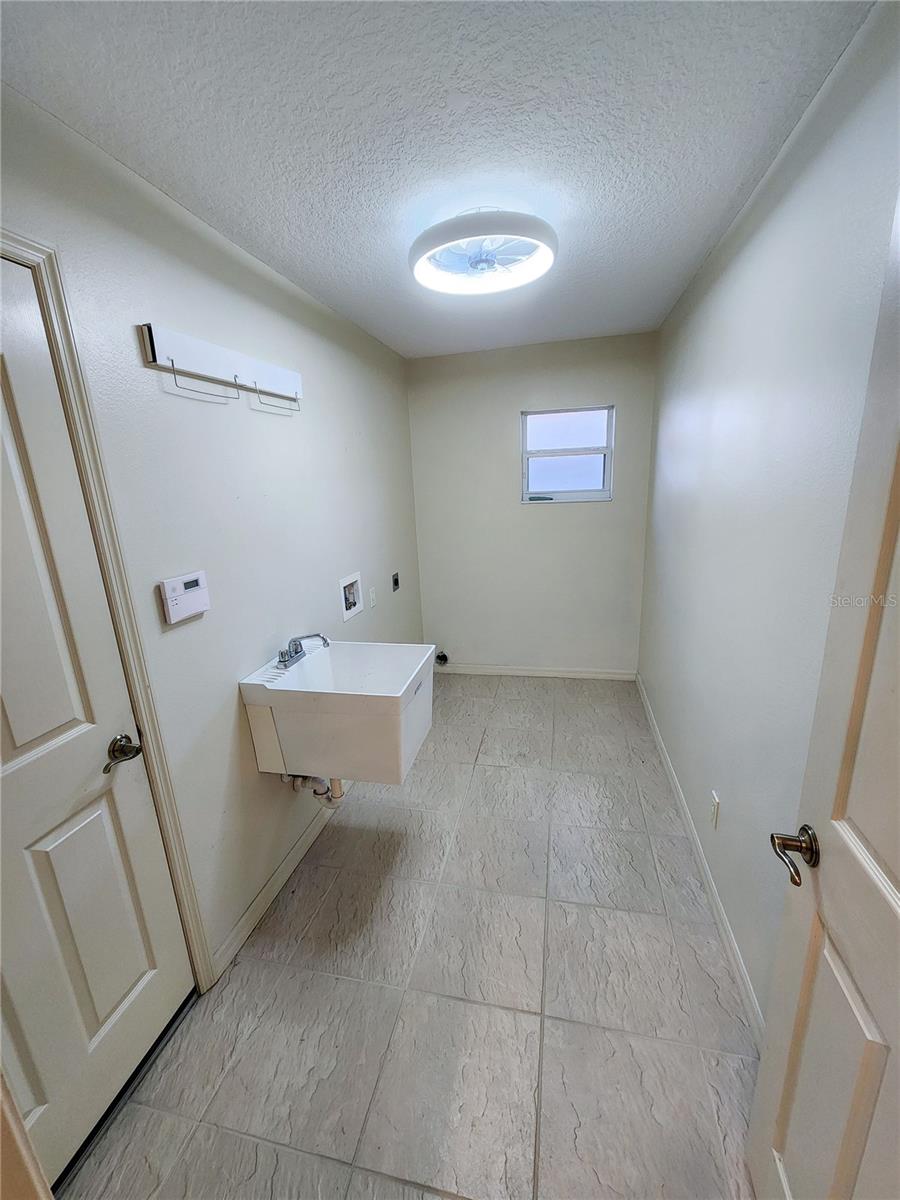 6223 90TH AVENUE CIR E — photo 22