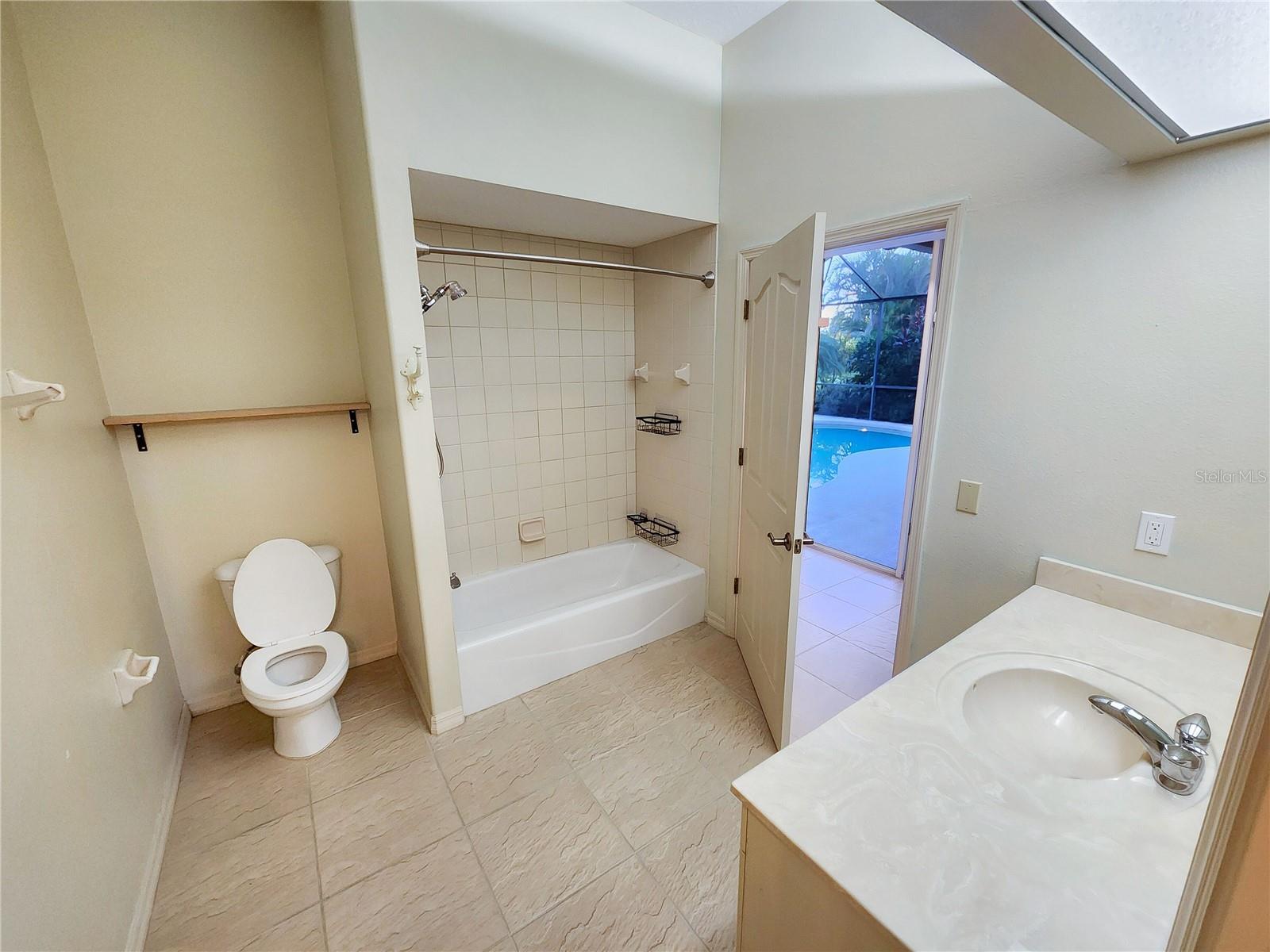 6223 90TH AVENUE CIR E — photo 19