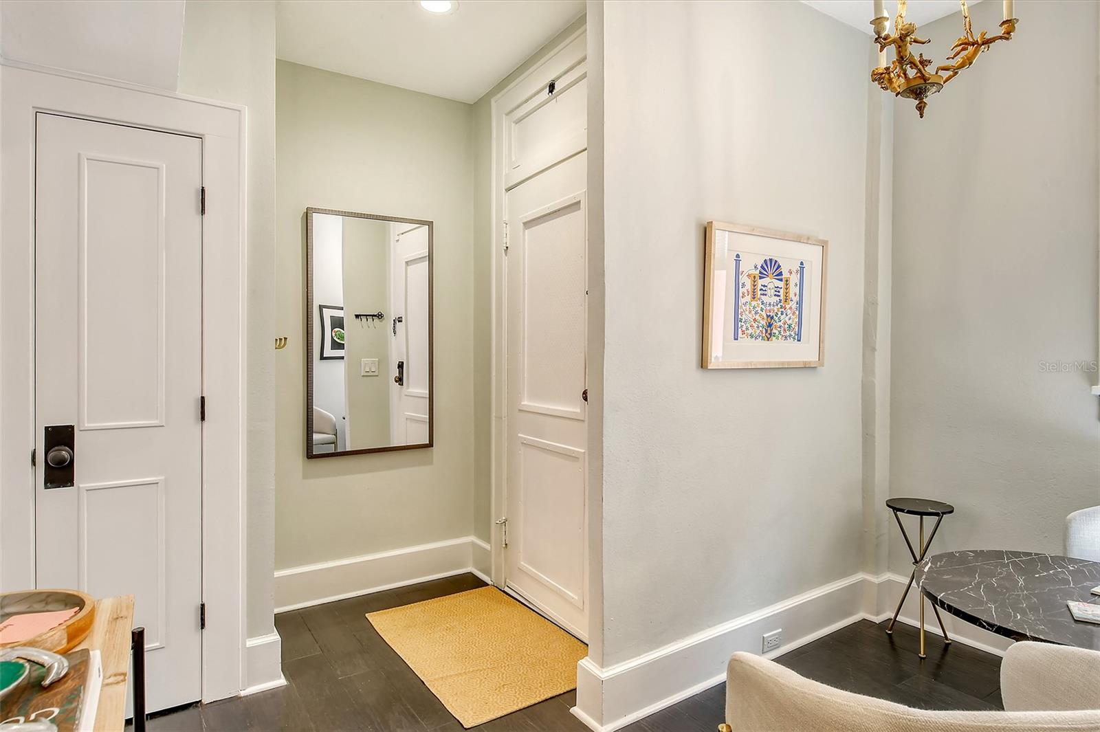 1221 N PALM AVE #305 — photo 3