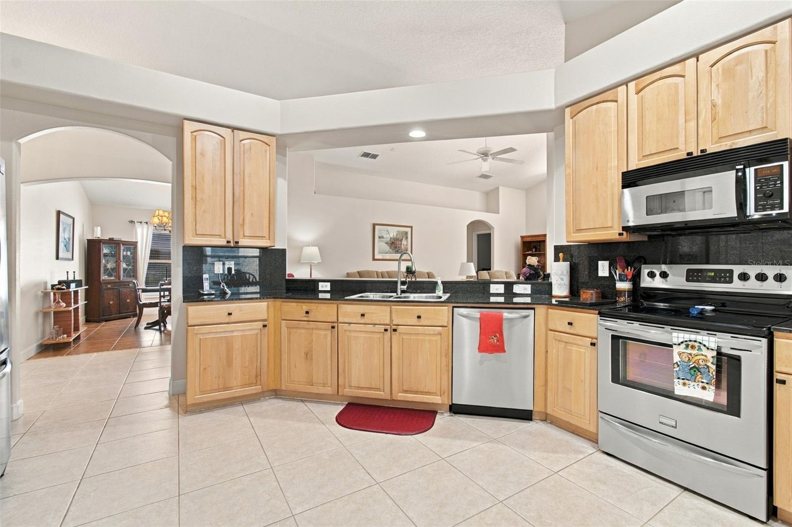16213 NOTTINGHAM PARK WAY — photo 16