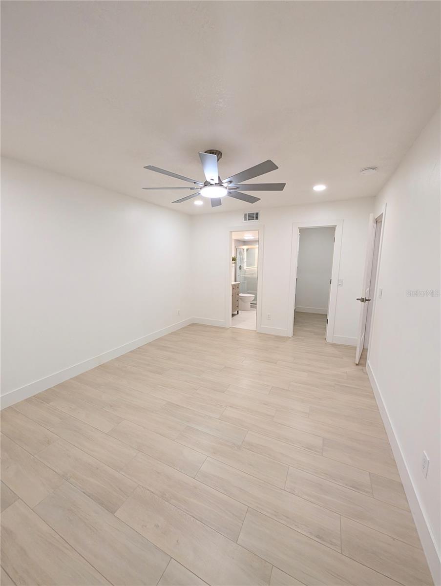 4507 S OAK DR #P31 — photo 17