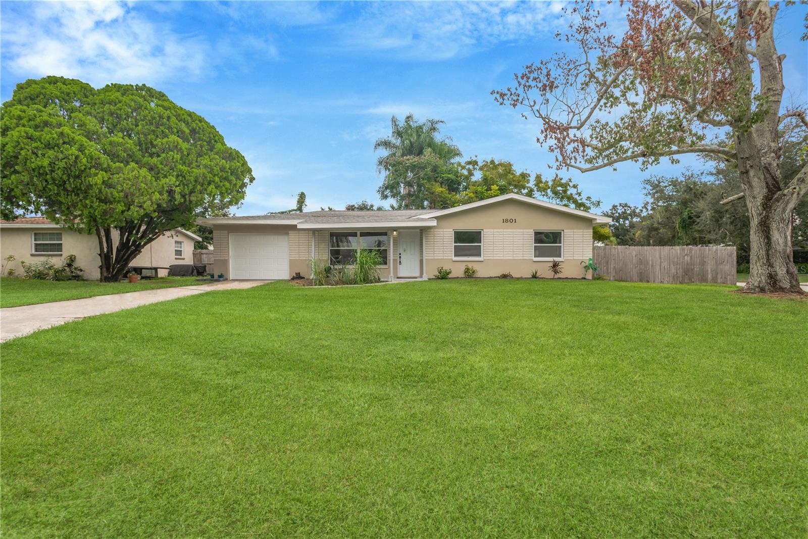 1801 CARLTON DR — photo 18