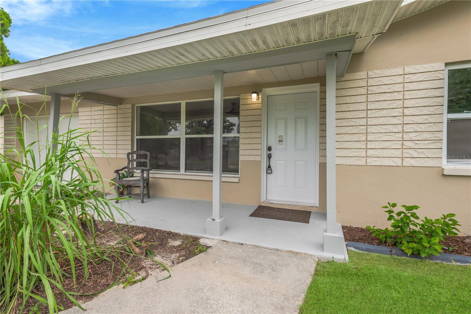 1801 CARLTON DR — photo 16