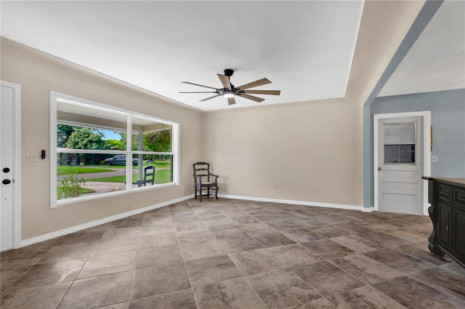 1801 CARLTON DR — photo 5
