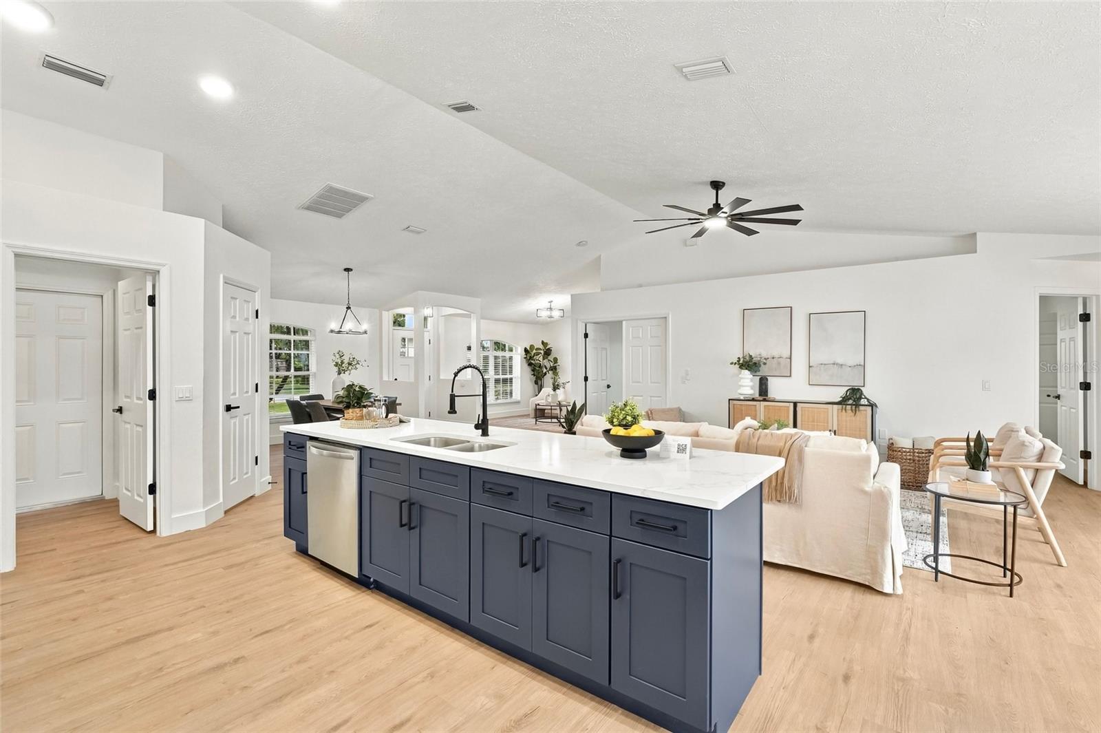 4410 KENDAL CT — photo 9