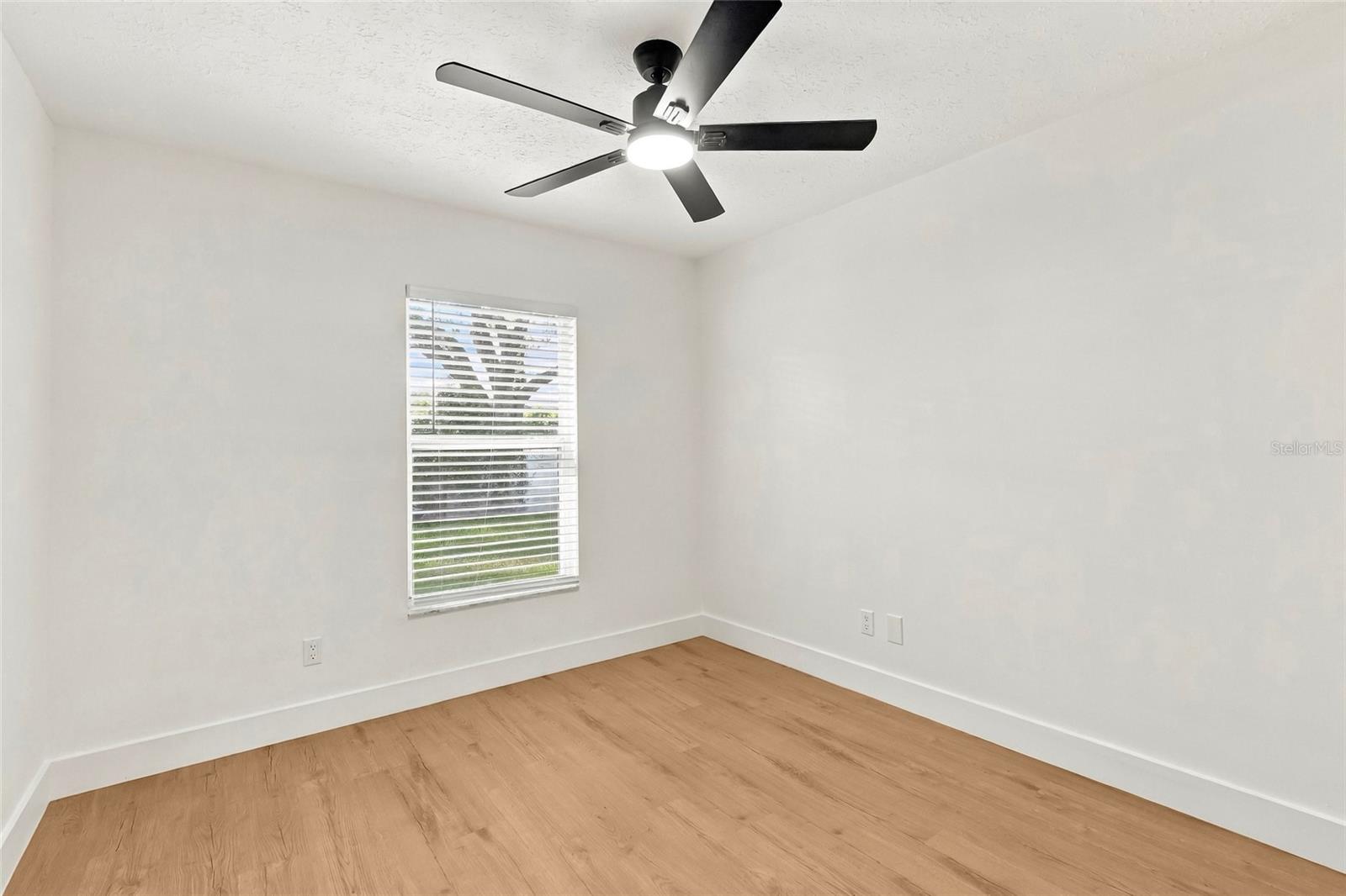 4410 KENDAL CT — photo 14