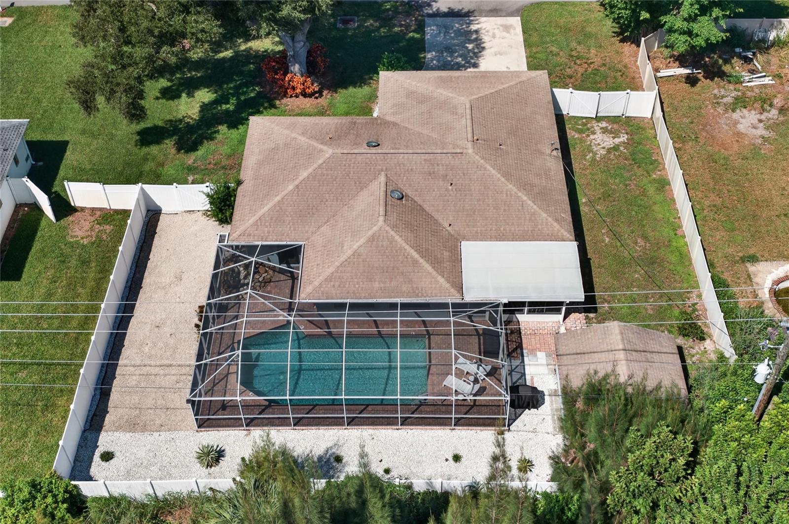 3135 NOCTURNE RD — photo 32