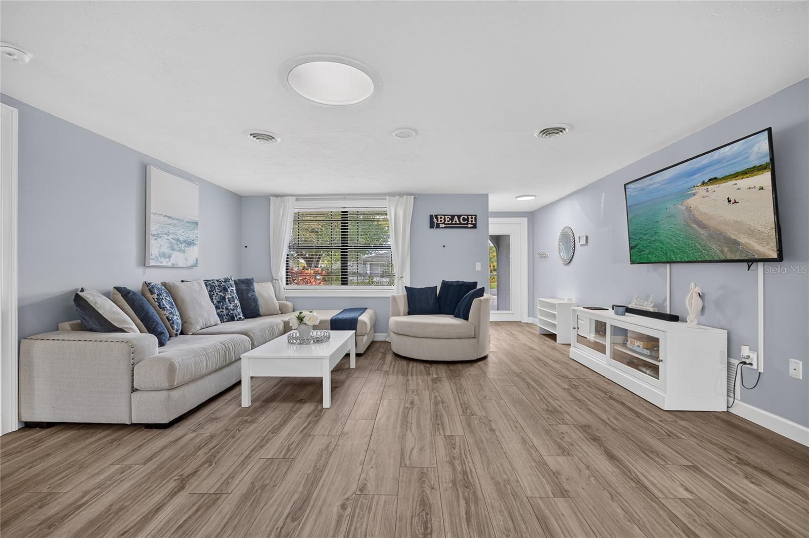 3135 NOCTURNE RD — photo 4