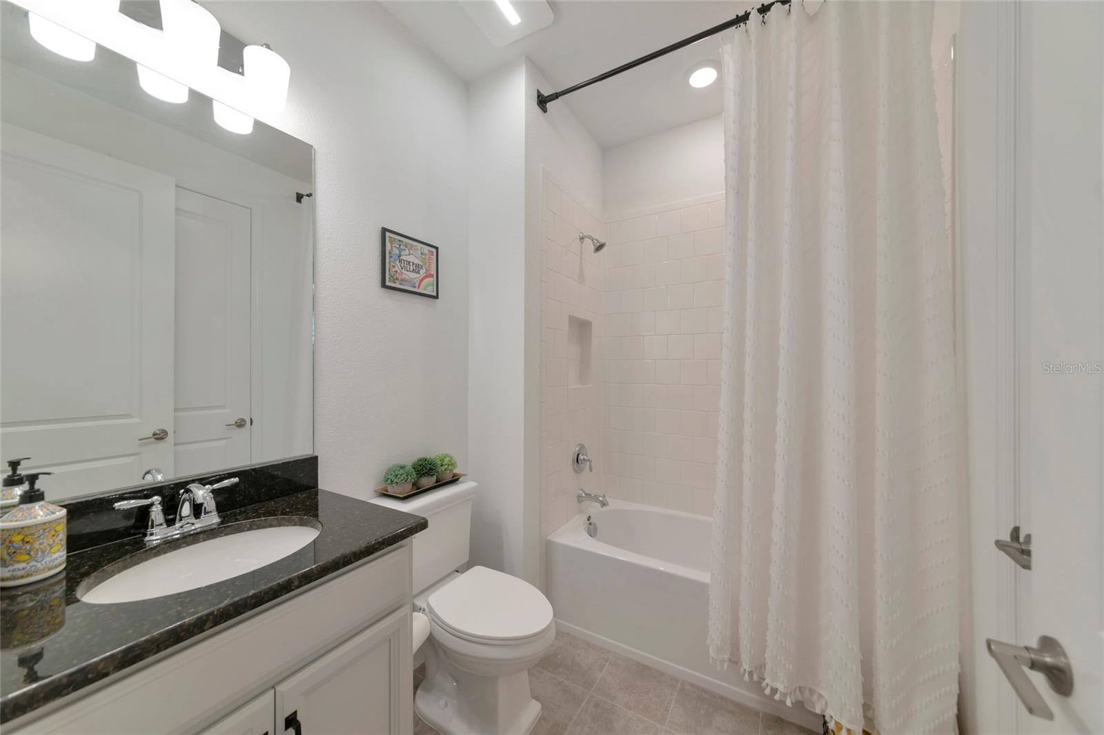 15317 ISLA PALMA LN — photo 32