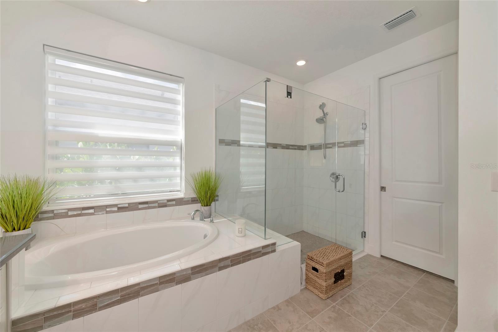 15317 ISLA PALMA LN — photo 24