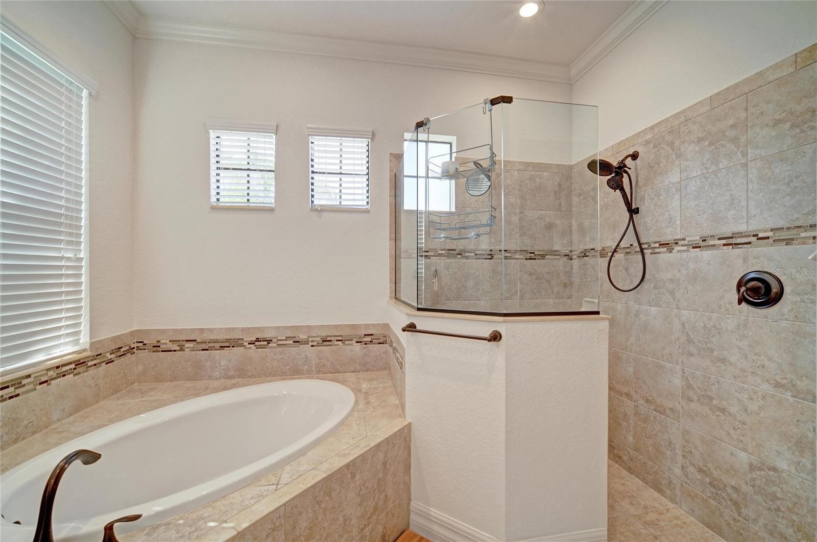 5672 CLOVERLEAF RUN — photo 33