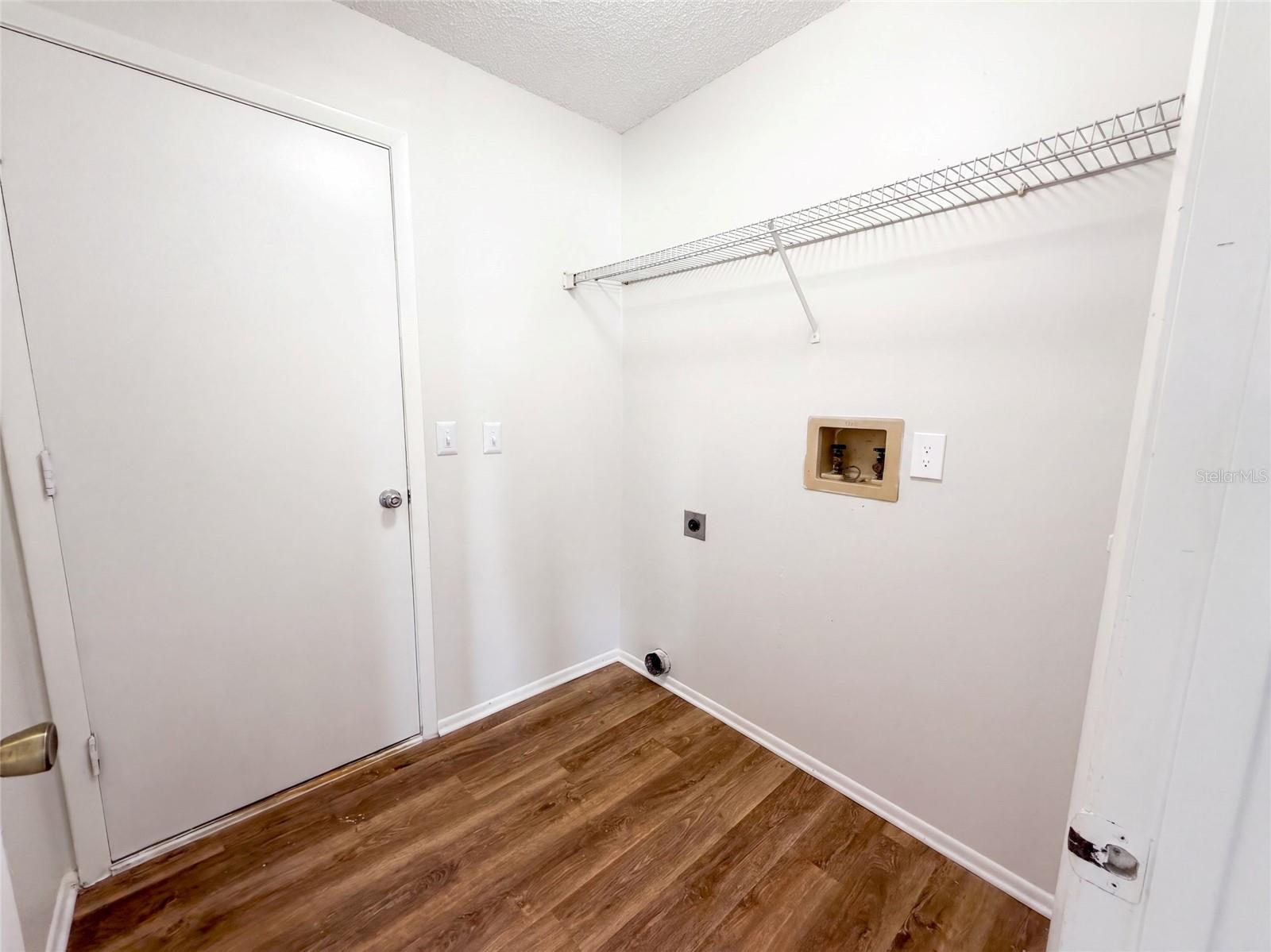 9507 LETTERSTONE CT — photo 14