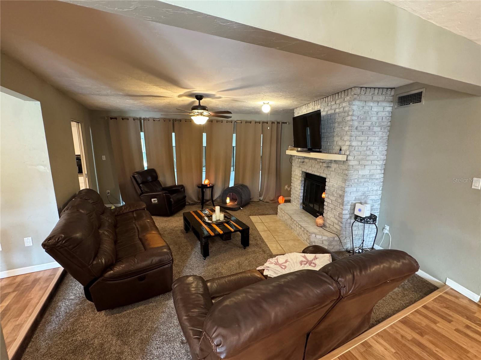 2715 HEATHER PL — photo 7