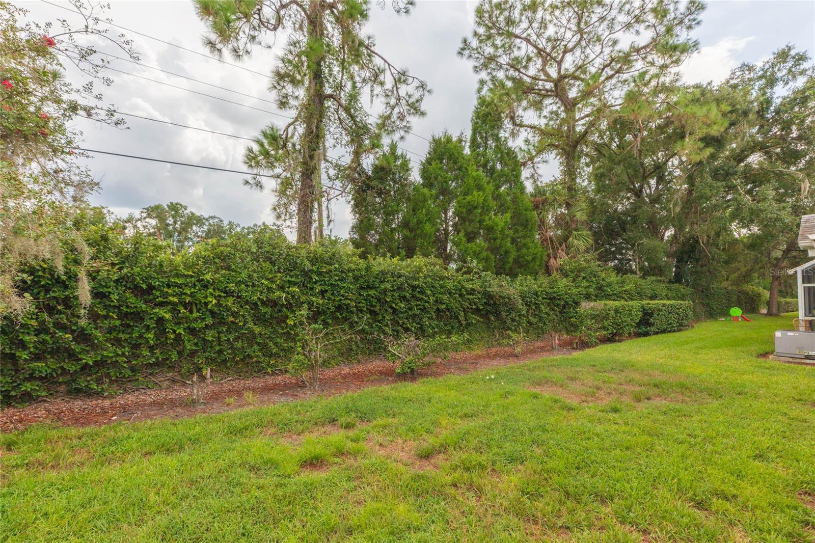 5161 STERLING MANOR DR — photo 32