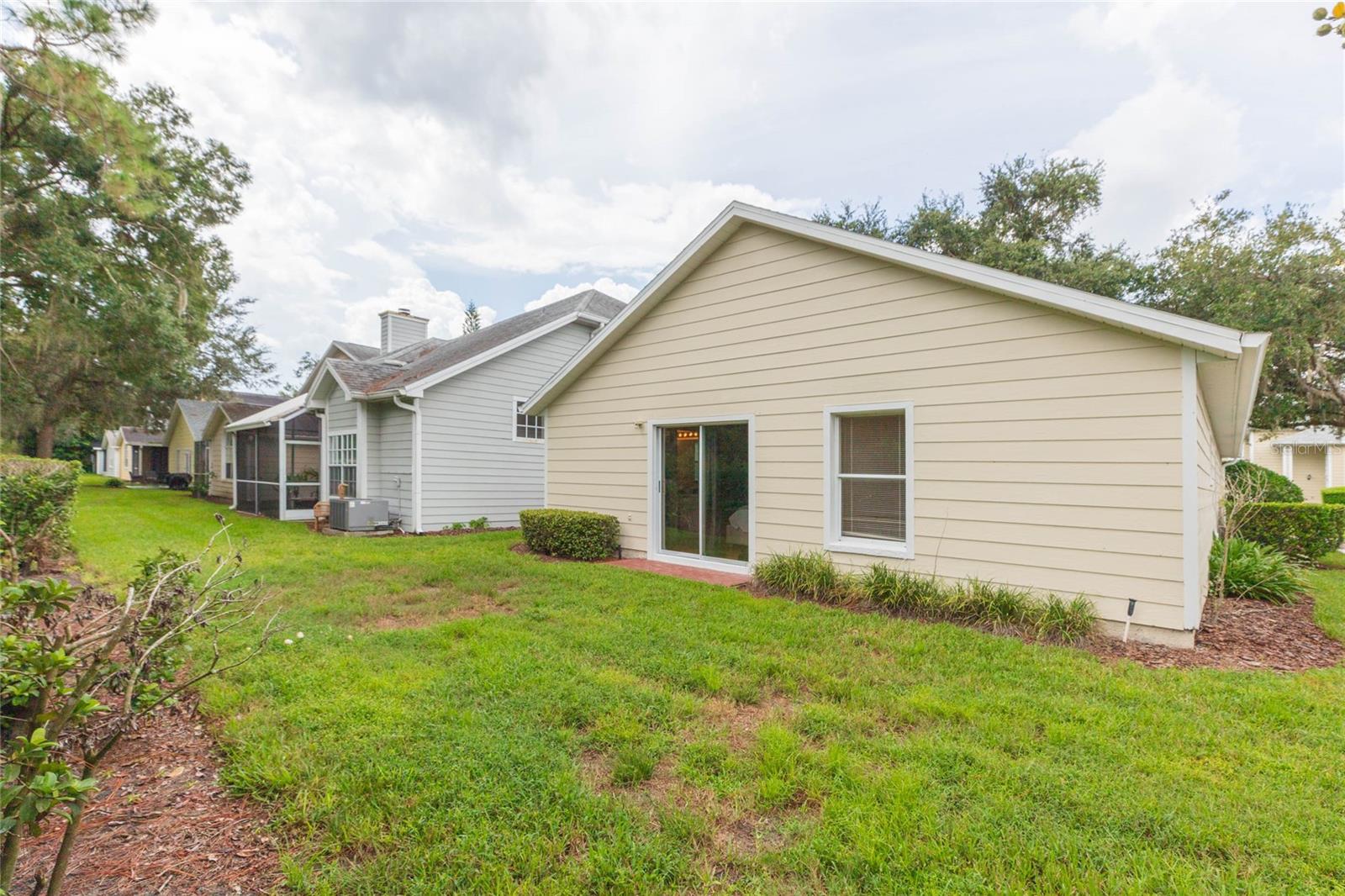 5161 STERLING MANOR DR — photo 34