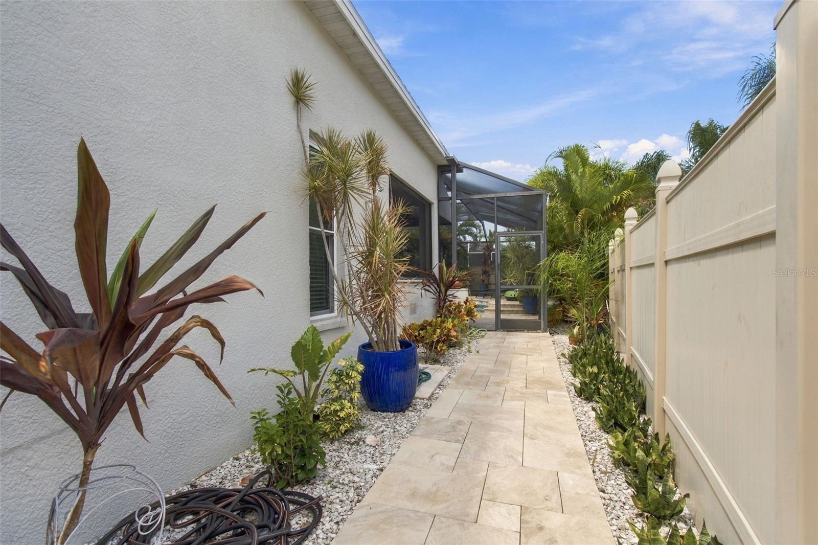2501 BAY FIELD CT — photo 91