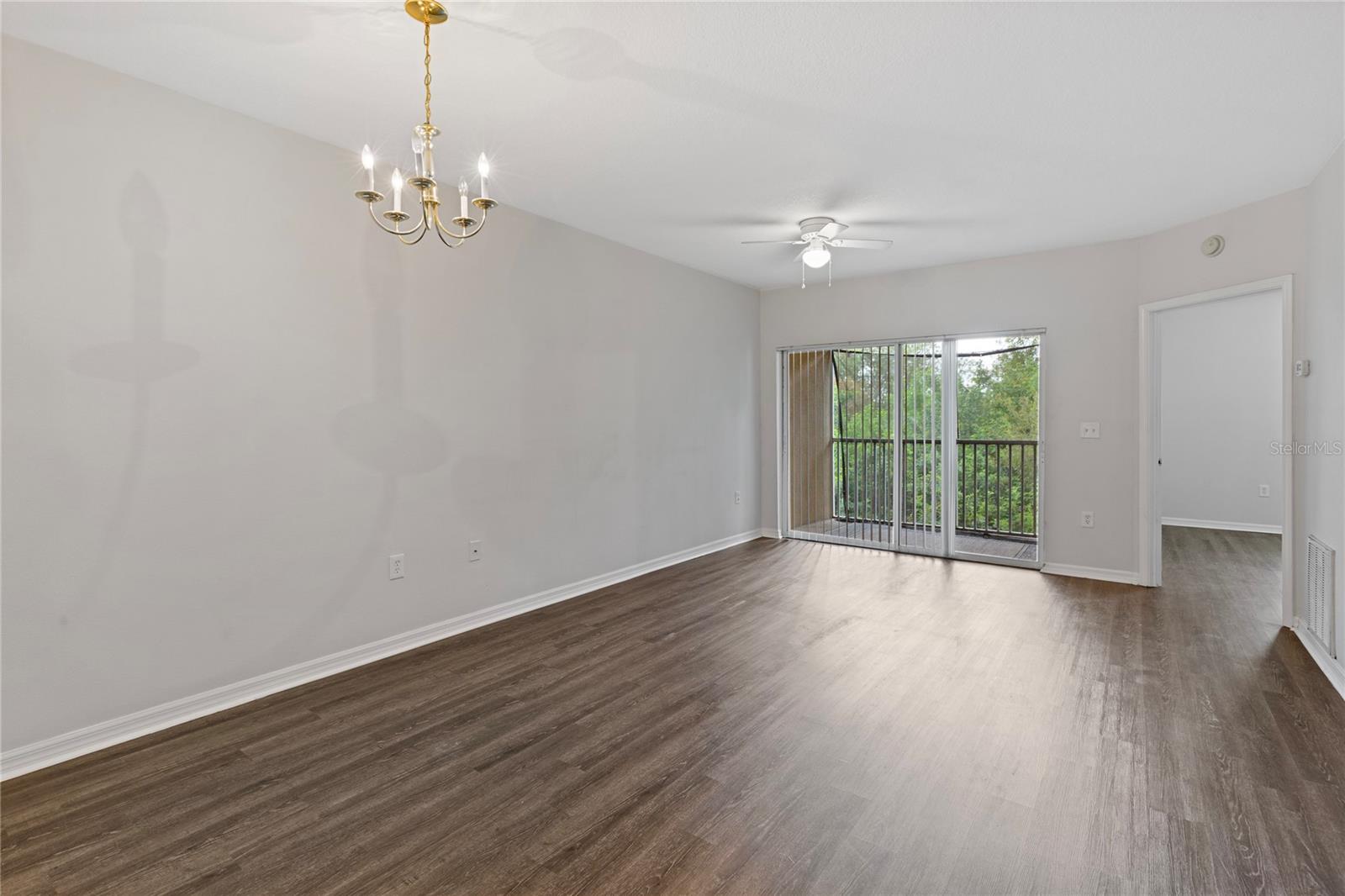 9519 NEWDALE WAY #201 — photo 4