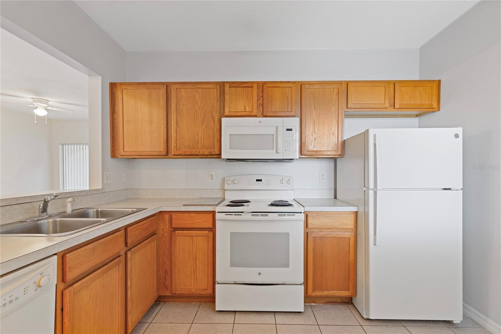 9519 NEWDALE WAY #201 — photo 6