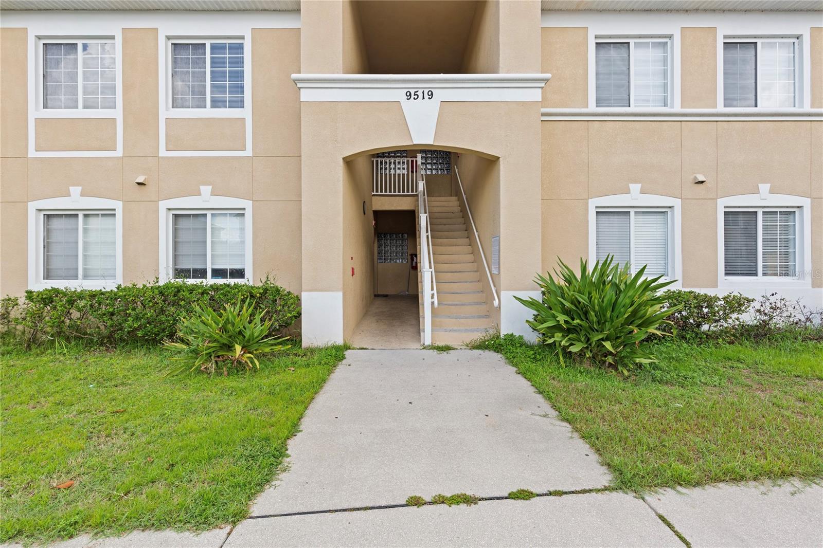 9519 NEWDALE WAY #201 — photo 27