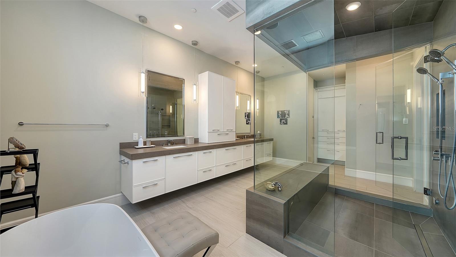 605 S GULFSTREAM AVE #13 — photo 27