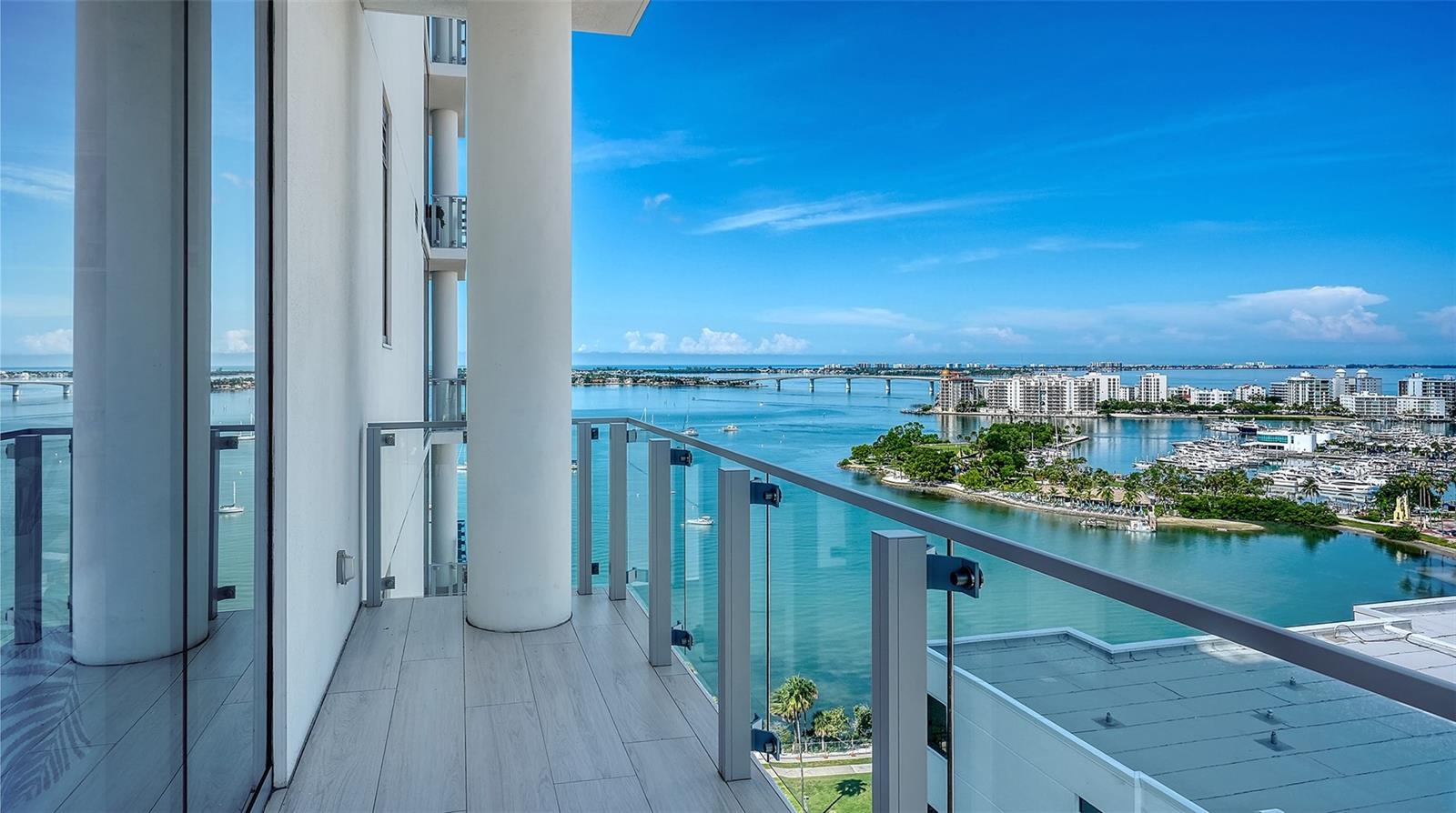 605 S GULFSTREAM AVE #13 — photo 36