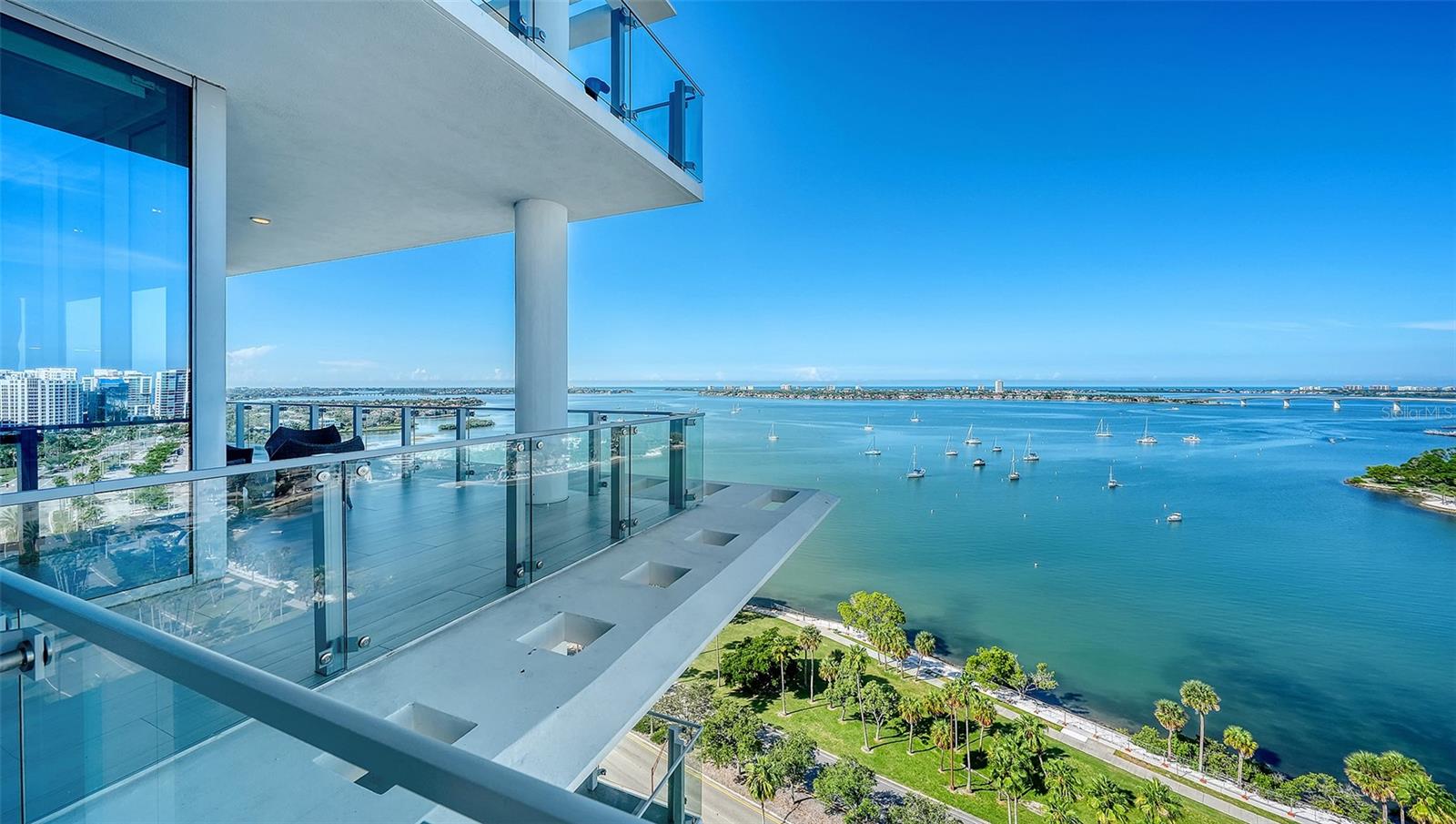 605 S GULFSTREAM AVE #13 — photo 4