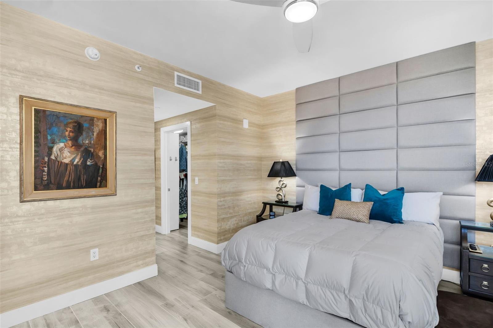 100 1ST AVE N #305 — photo 32