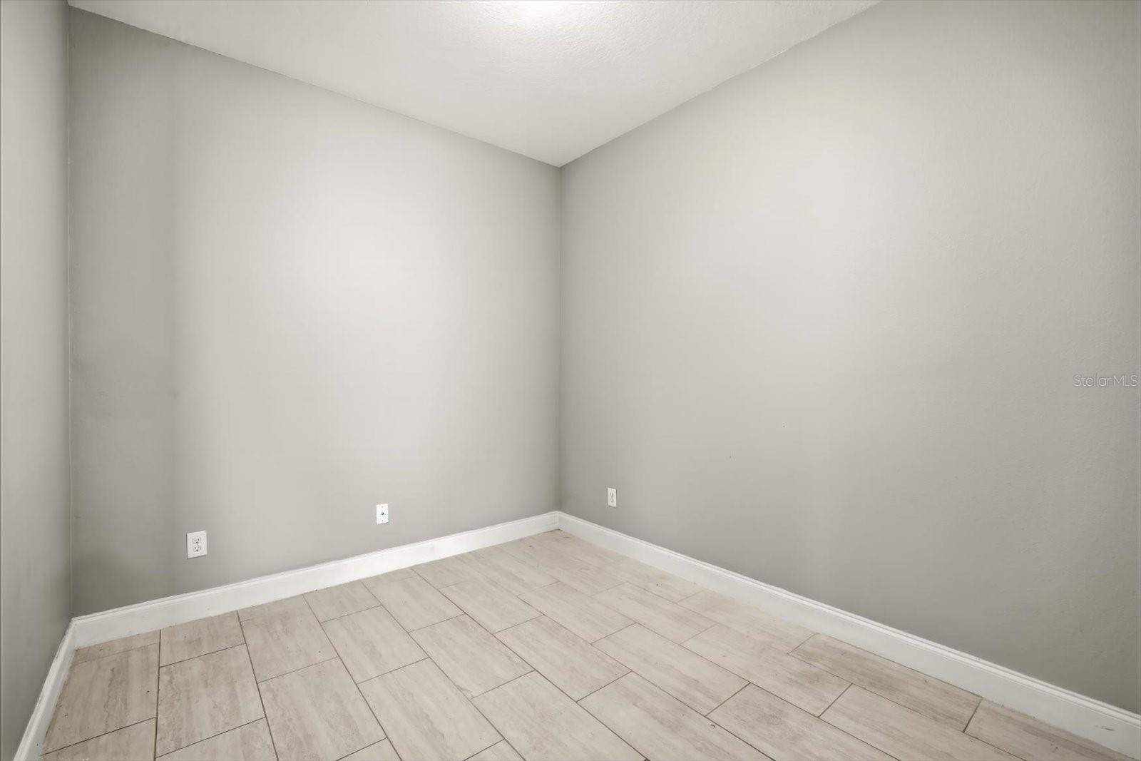 5947 SWEET BIRCH DR — photo 11
