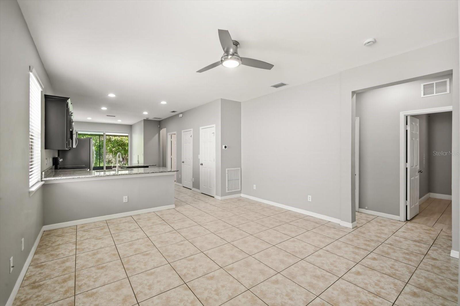 5947 SWEET BIRCH DR — photo 8