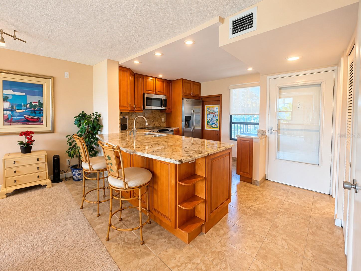 2620 COVE CAY DR #306 — photo 11