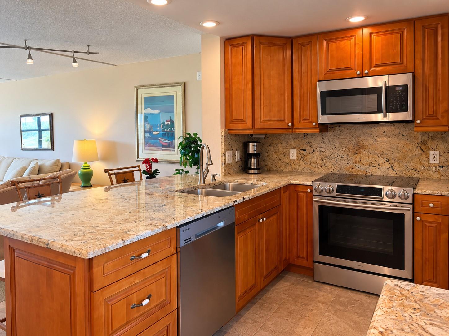 2620 COVE CAY DR #306 — photo 7