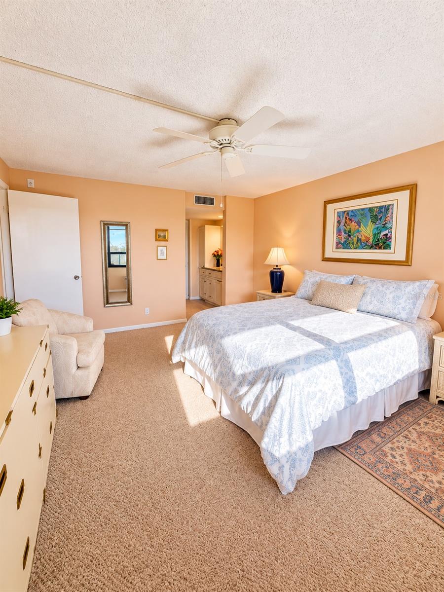 2620 COVE CAY DR #306 — photo 22