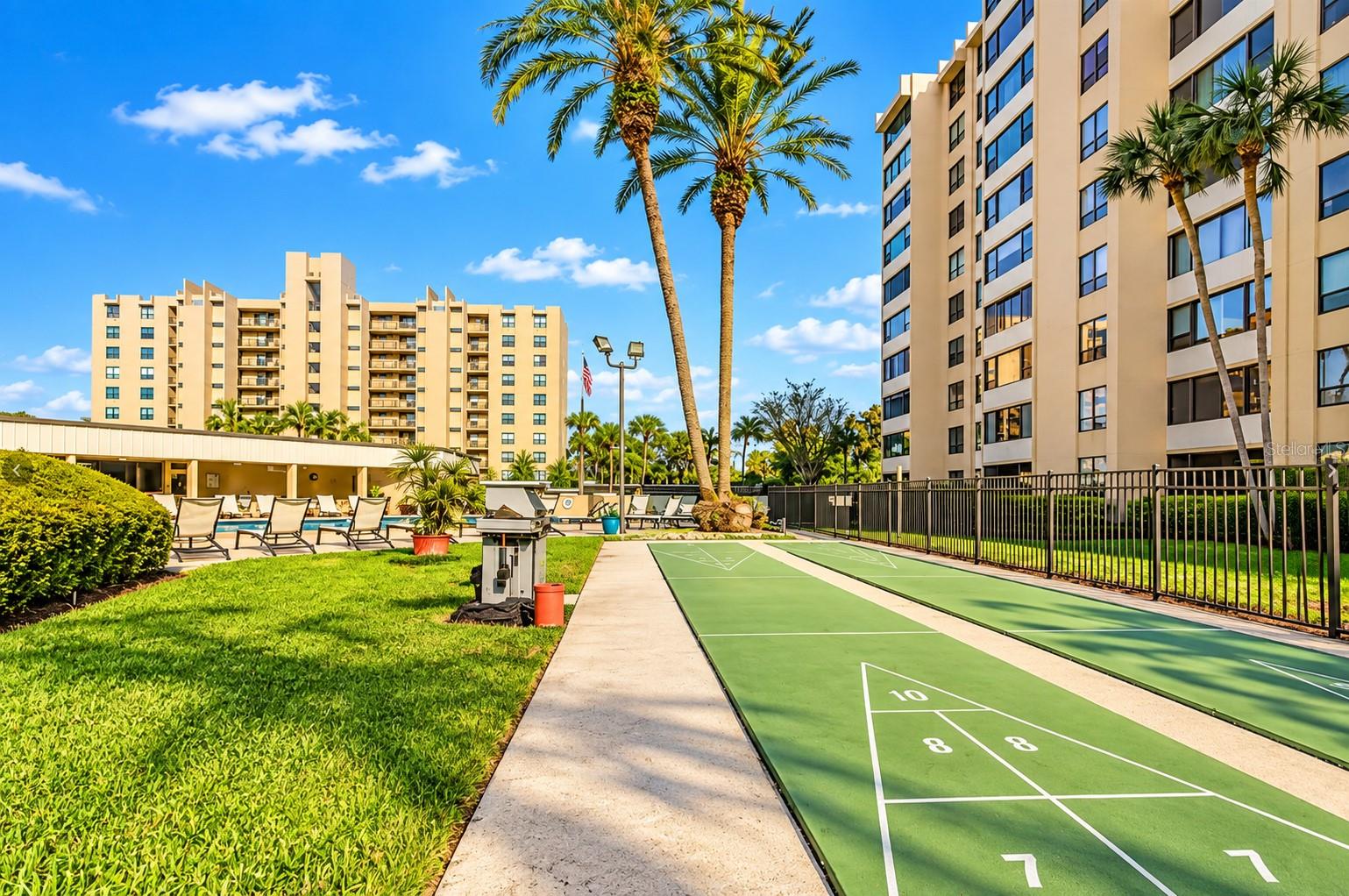 2620 COVE CAY DR #306 — photo 37