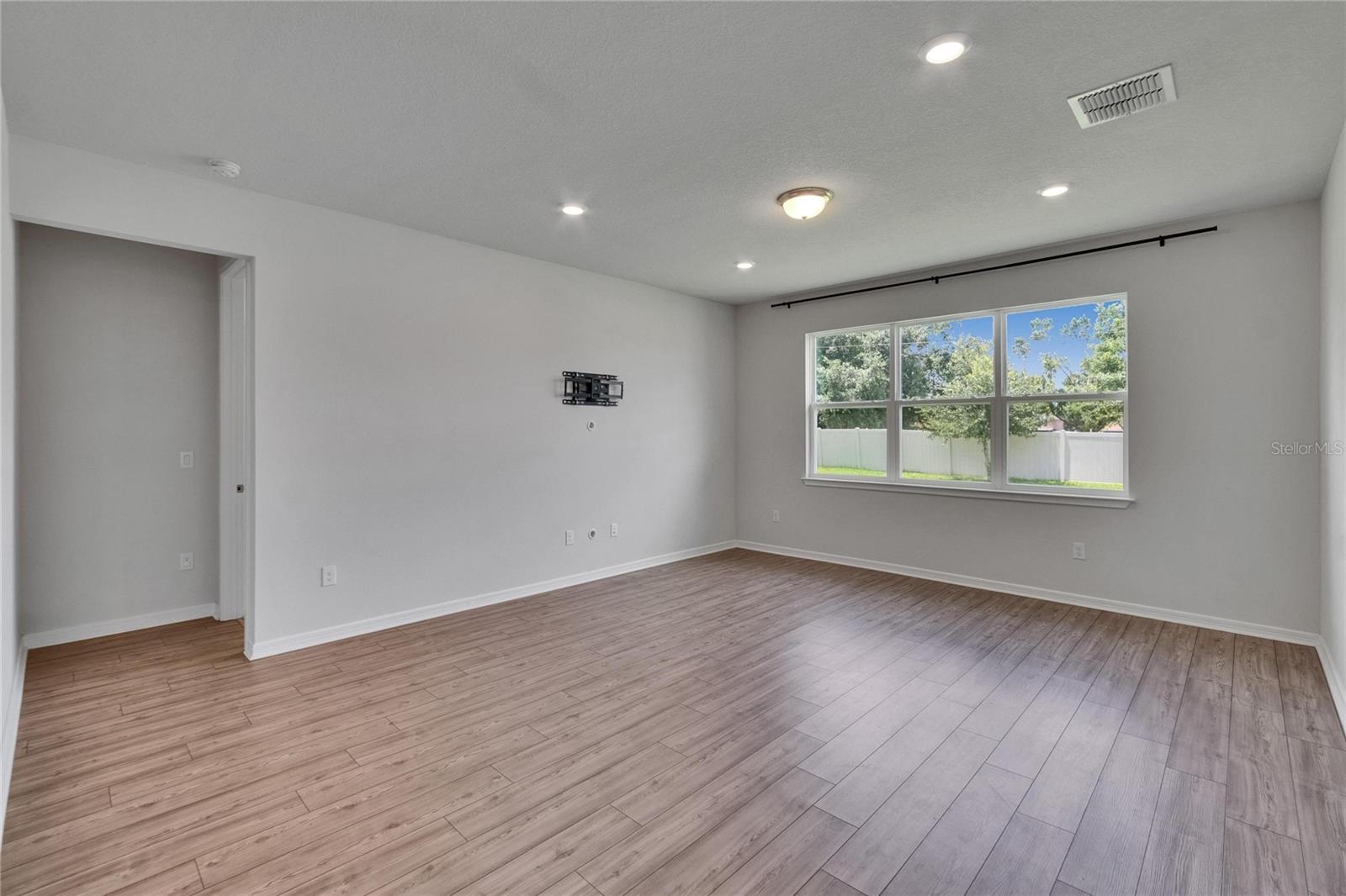 4622 DOVER BLUFF CT — photo 38