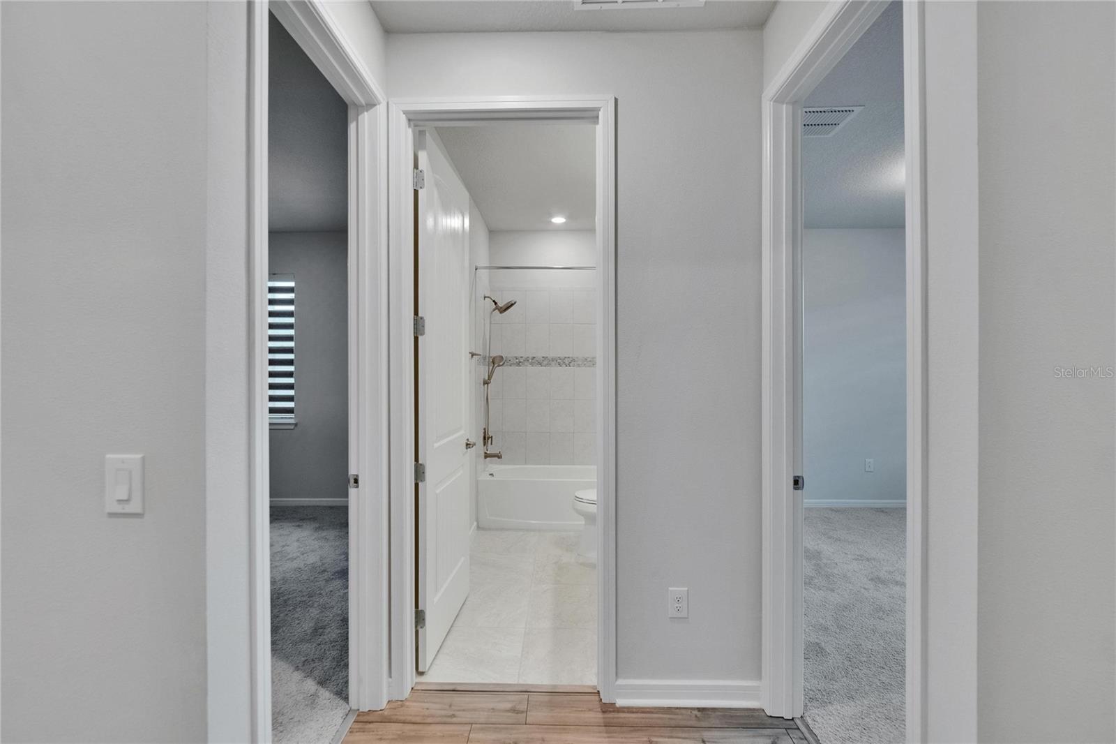 4622 DOVER BLUFF CT — photo 3