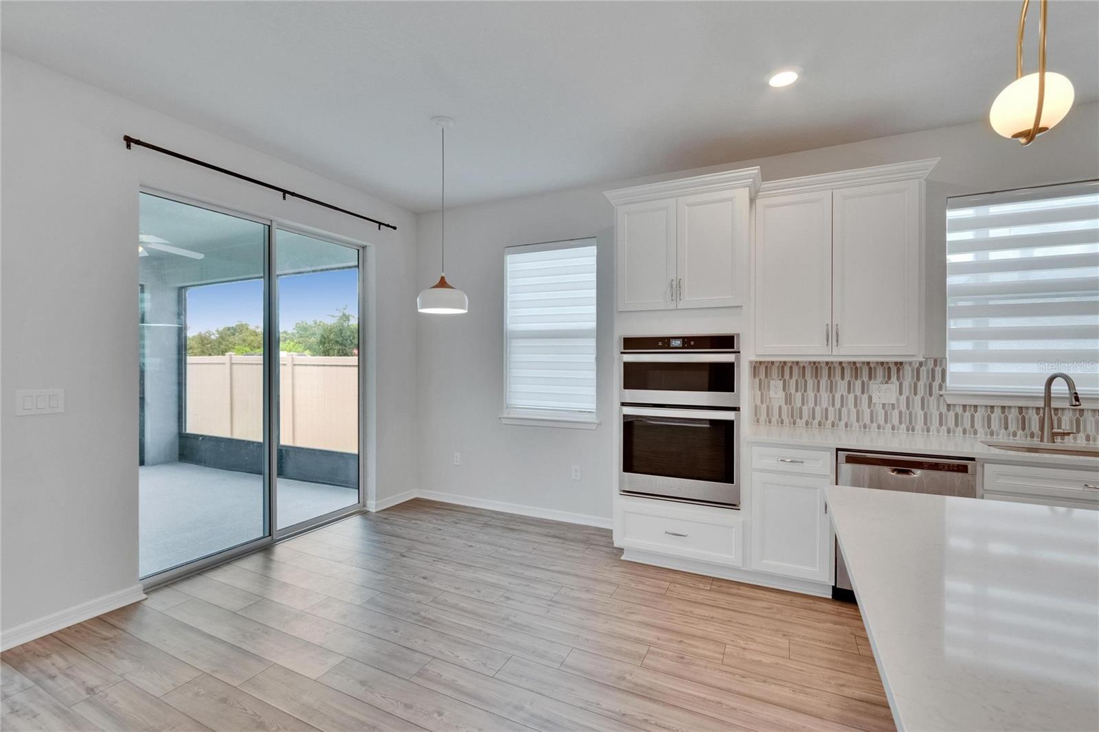 4622 DOVER BLUFF CT — photo 35