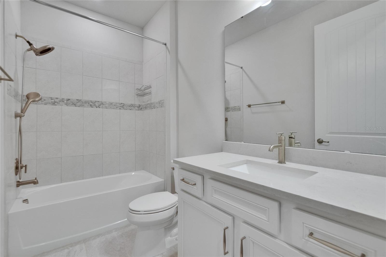 4622 DOVER BLUFF CT — photo 9