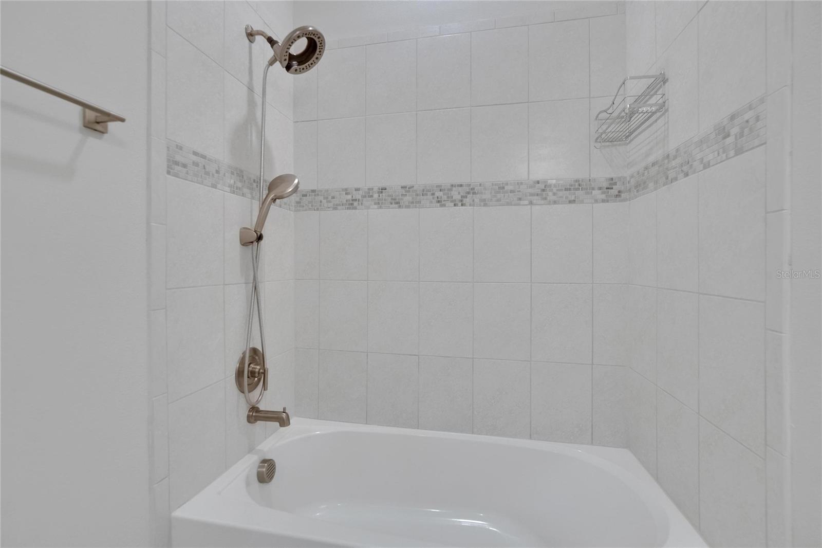4622 DOVER BLUFF CT — photo 10