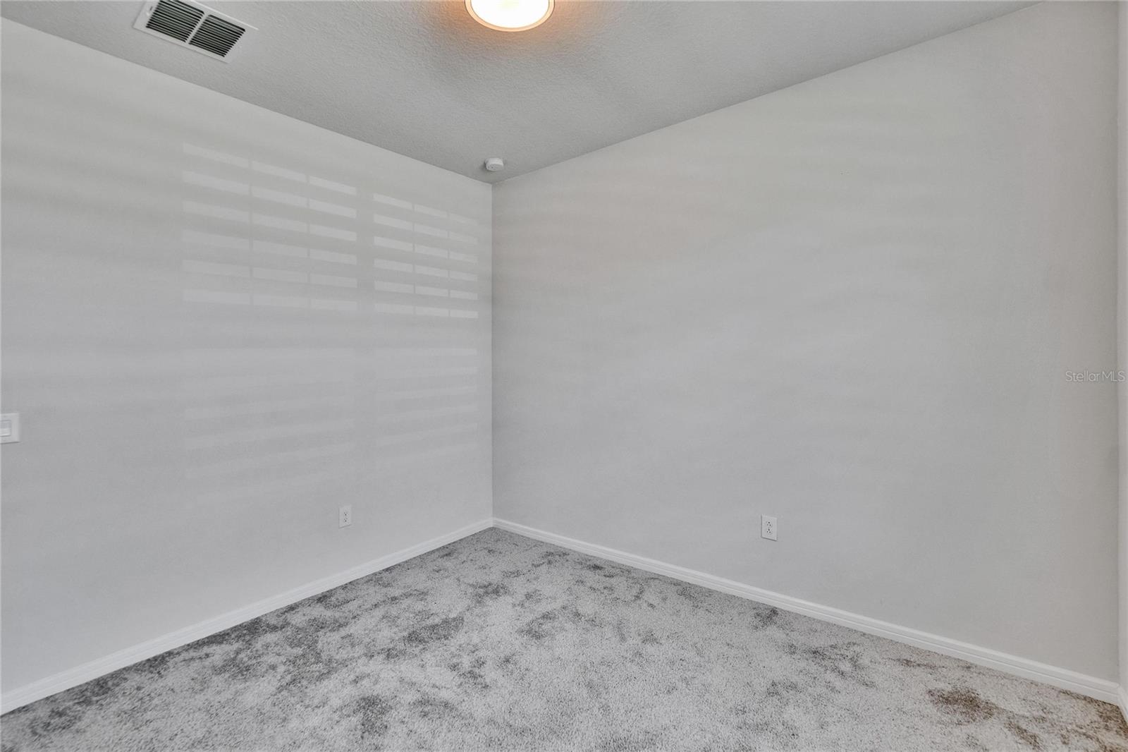 4622 DOVER BLUFF CT — photo 6