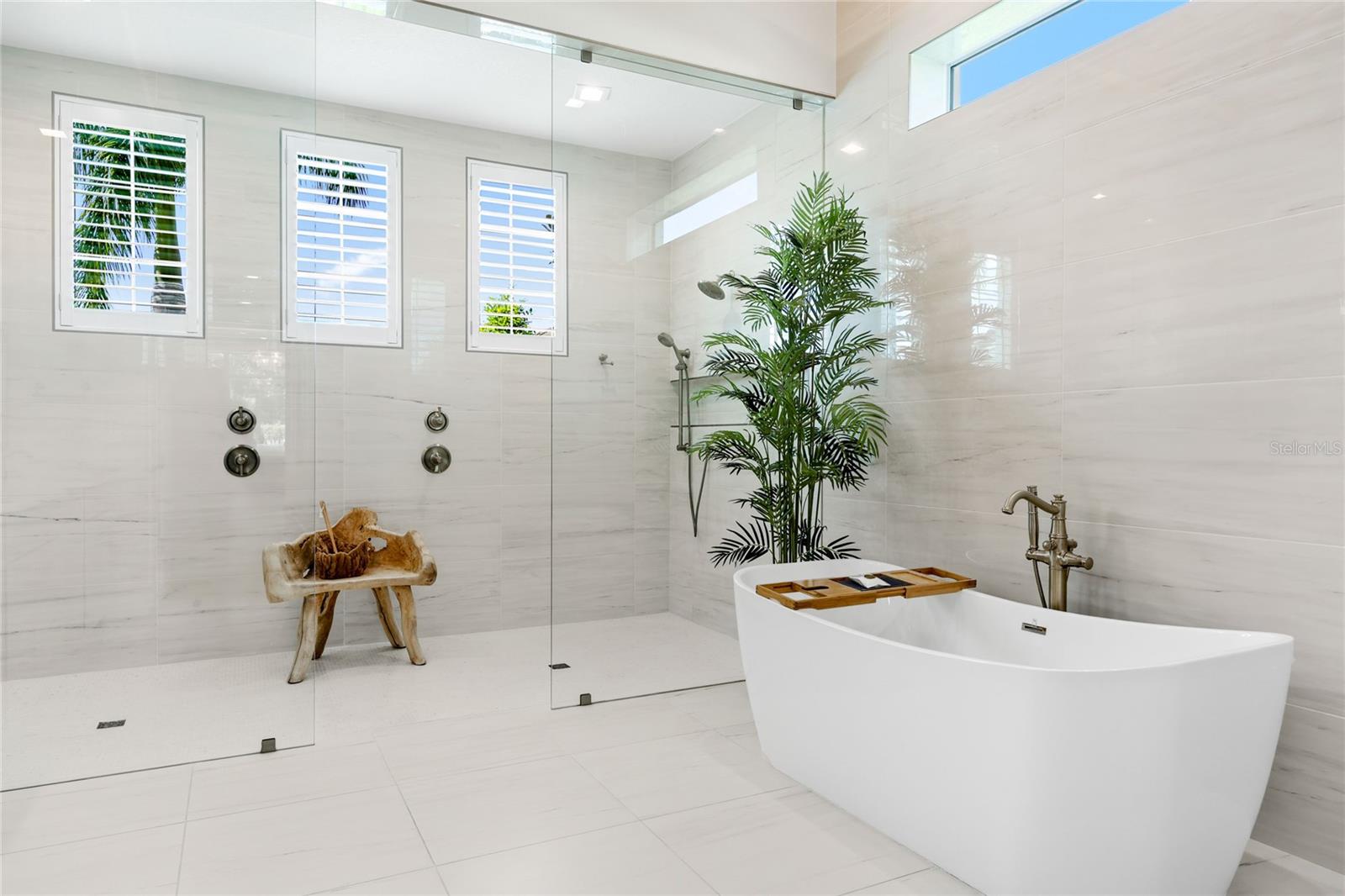 808 CROSSWIND AVE — photo 27