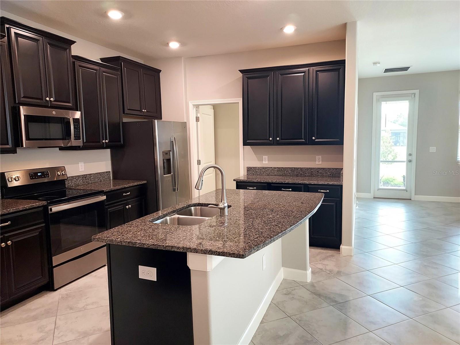 7336 BAGLEY COVE CT — photo 14