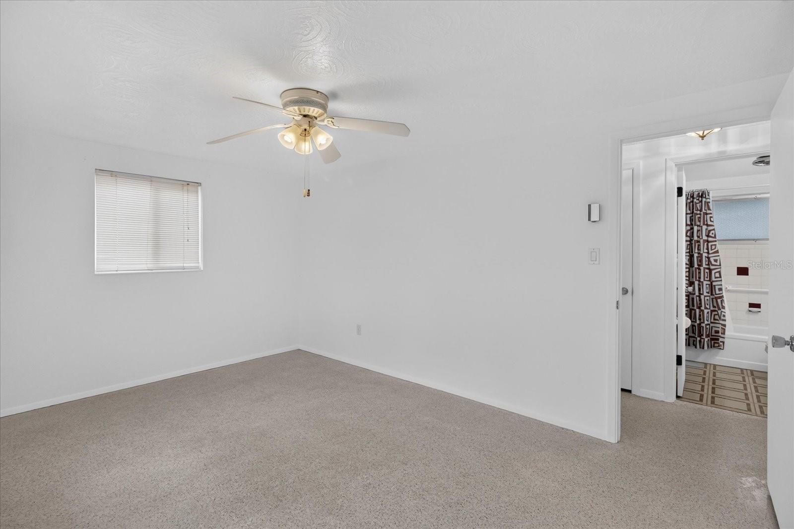 4843 CALAIS DR — photo 30
